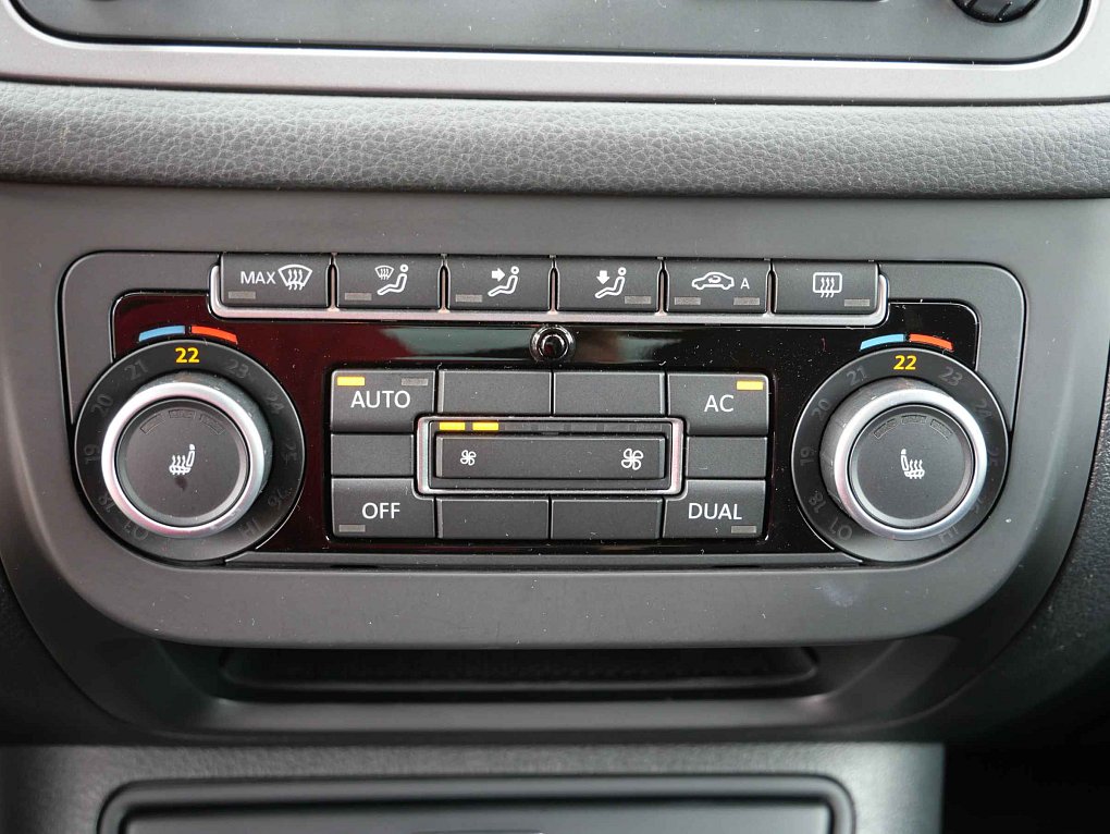 Volkswagen Tiguan 1.4TSi 