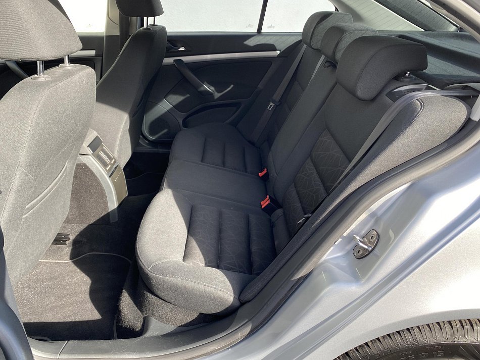 Škoda Octavia II 1.4 TSi Family