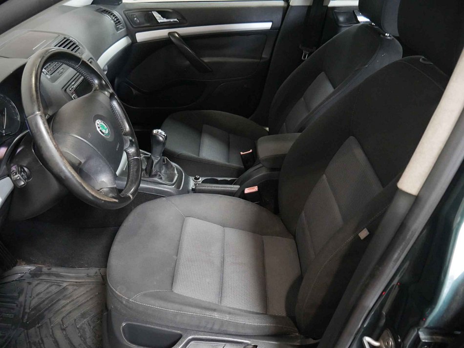 Škoda Octavia II 1.6MPi 