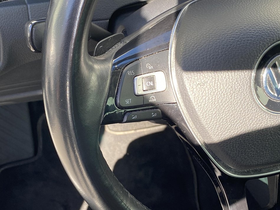 Volkswagen Golf 2.0 TDi Highline