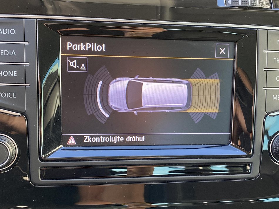 Volkswagen Golf 2.0 TDi Highline