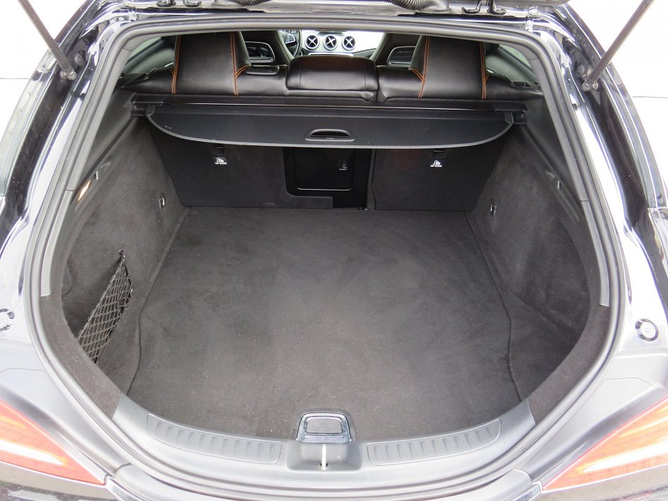 Mercedes-Benz CLA 2.2 CDi 