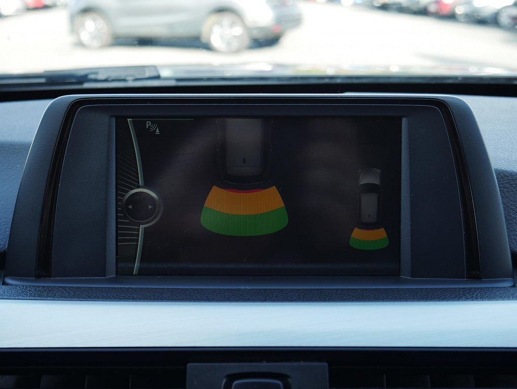 BMW Řada 3 2.0d Sport Line 320d xDrive