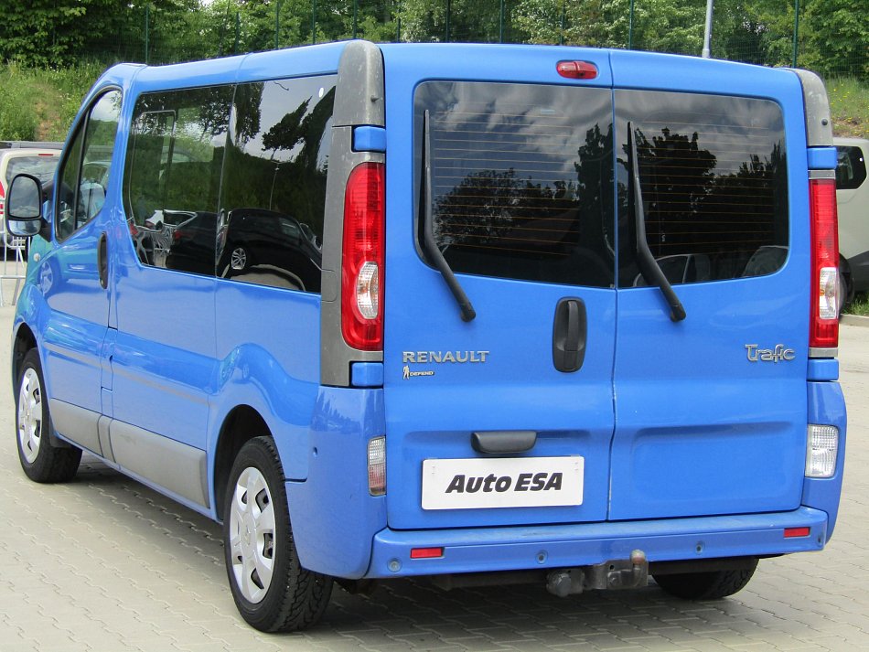 Renault Trafic 2.0dCi 