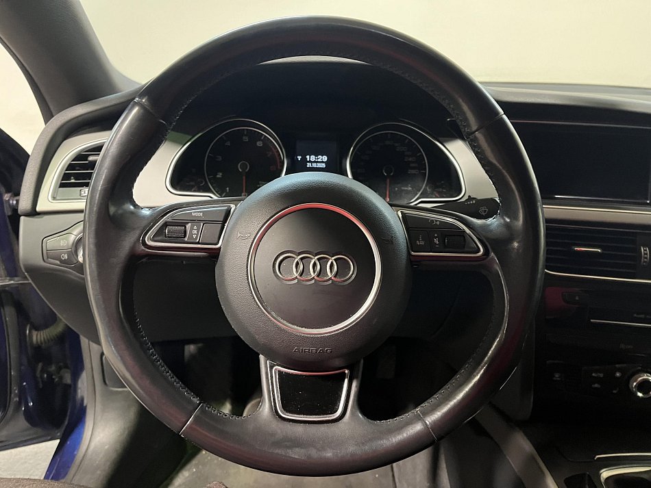 Audi A5 2.0 TFSi S-line Quattro
