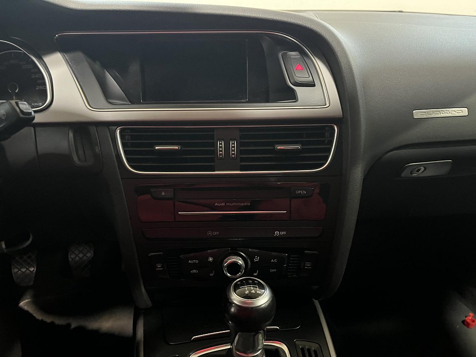 Audi A5 2.0 TFSi S-line Quattro