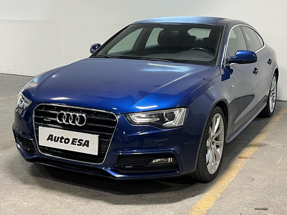 Audi A5 2.0 TFSi S-line Quattro