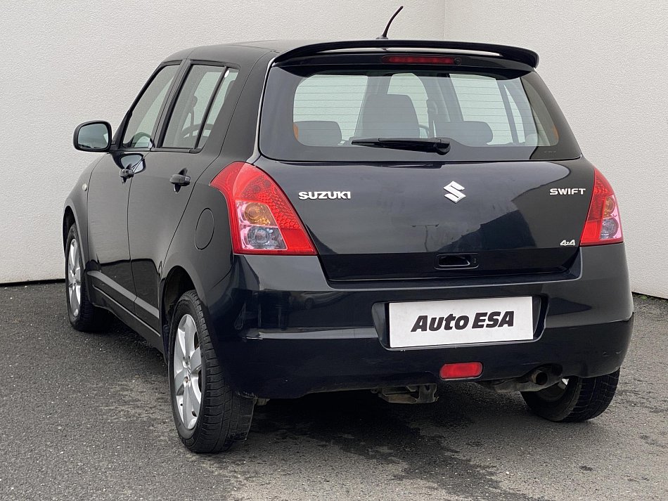 Suzuki Swift 1.3i  4x4