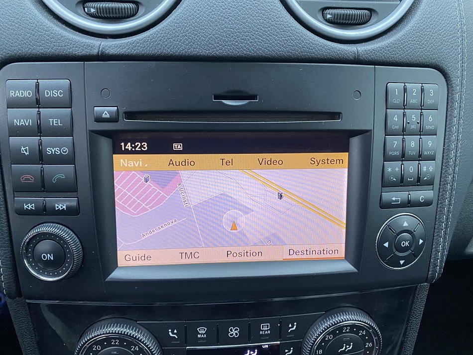 Mercedes-Benz GL 3.0CDi  4Mat, 7míst