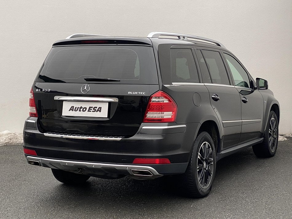 Mercedes-Benz GL 3.0CDi  4Mat, 7míst