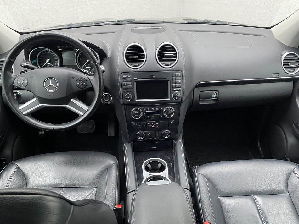 Mercedes-Benz GL 3.0CDi  4Mat, 7míst