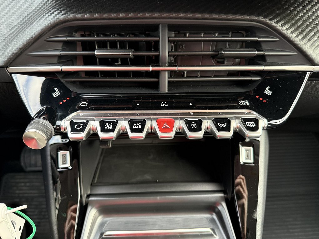 Peugeot 208 1.2PT Allure