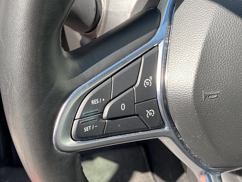 Renault Clio 1.0TCe Intense