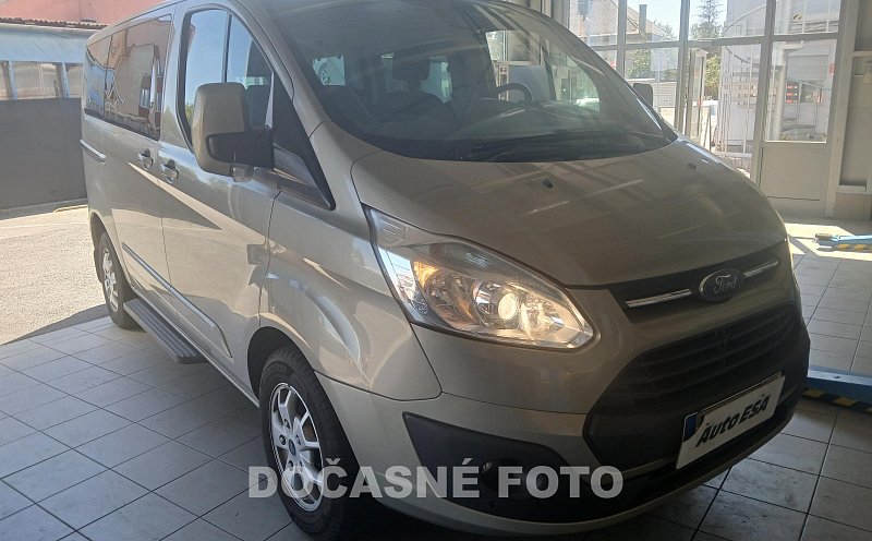 Ford Tourneo Custom 2.2TDCi Limited