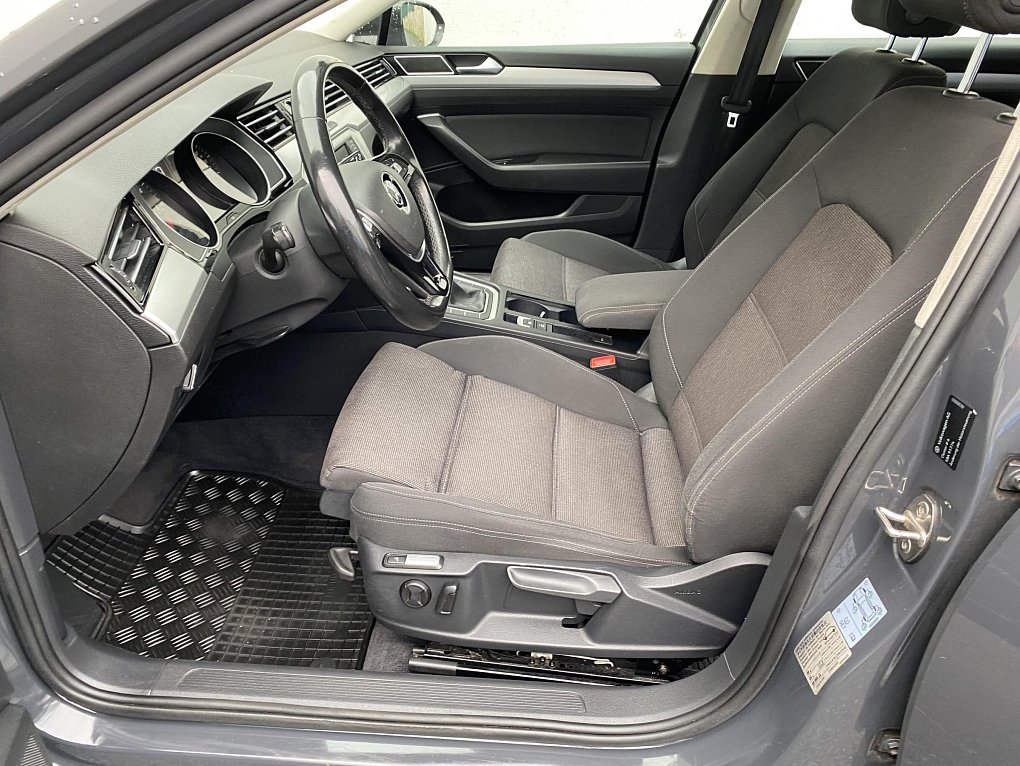 Volkswagen Passat 1.6 TDi Comfortline