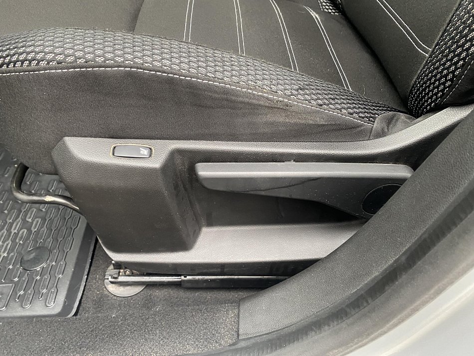 Dacia Duster 1.6 SCe Access 4x2