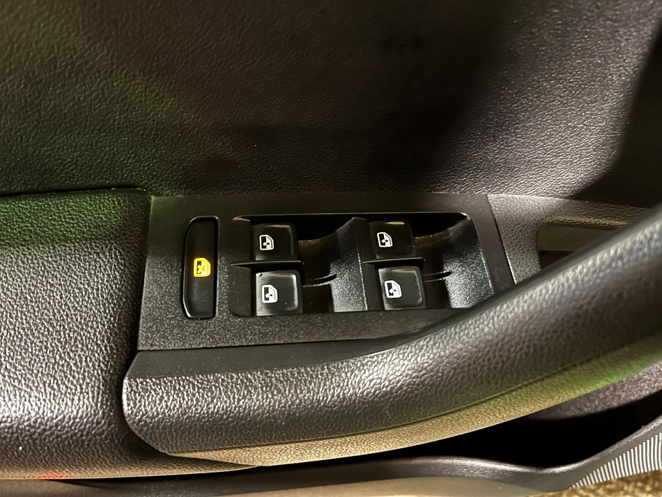 Škoda Octavia III 2.0TDi RS 4x4