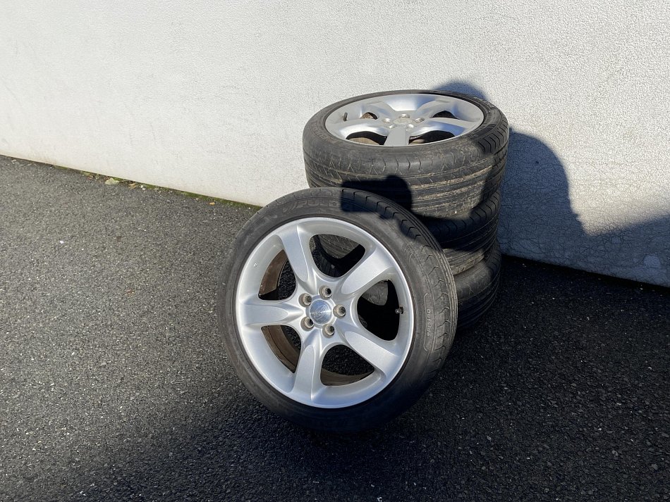 Subaru Legacy 2.0i  4x4