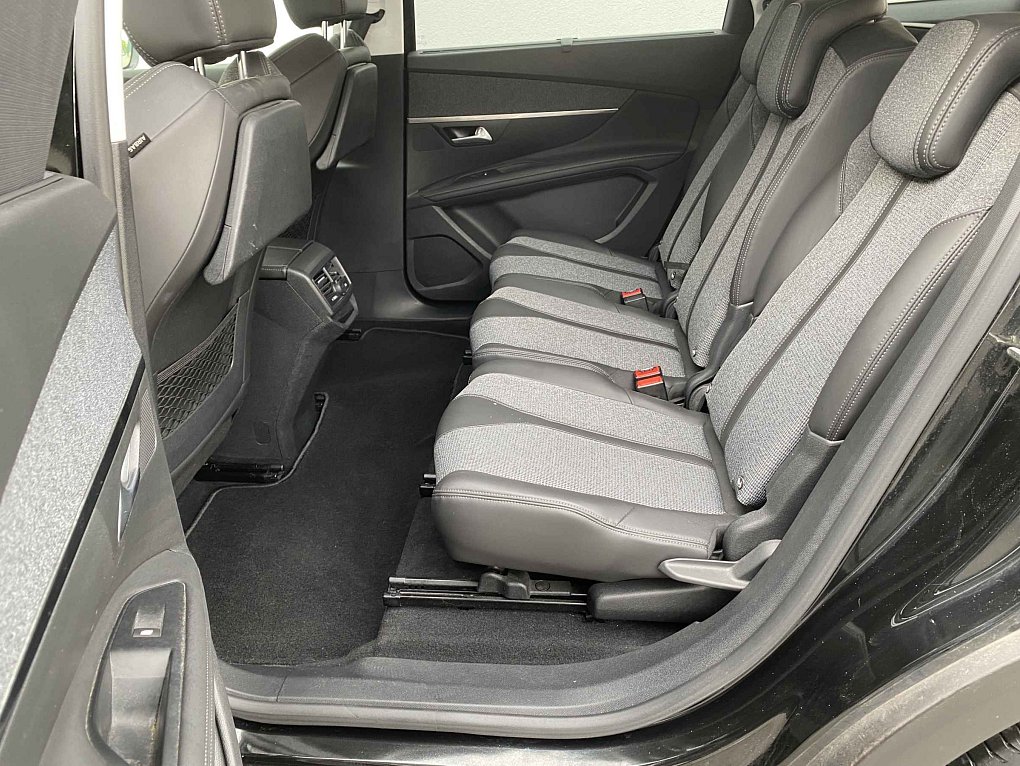 Peugeot 5008 1.2 PT Crossway