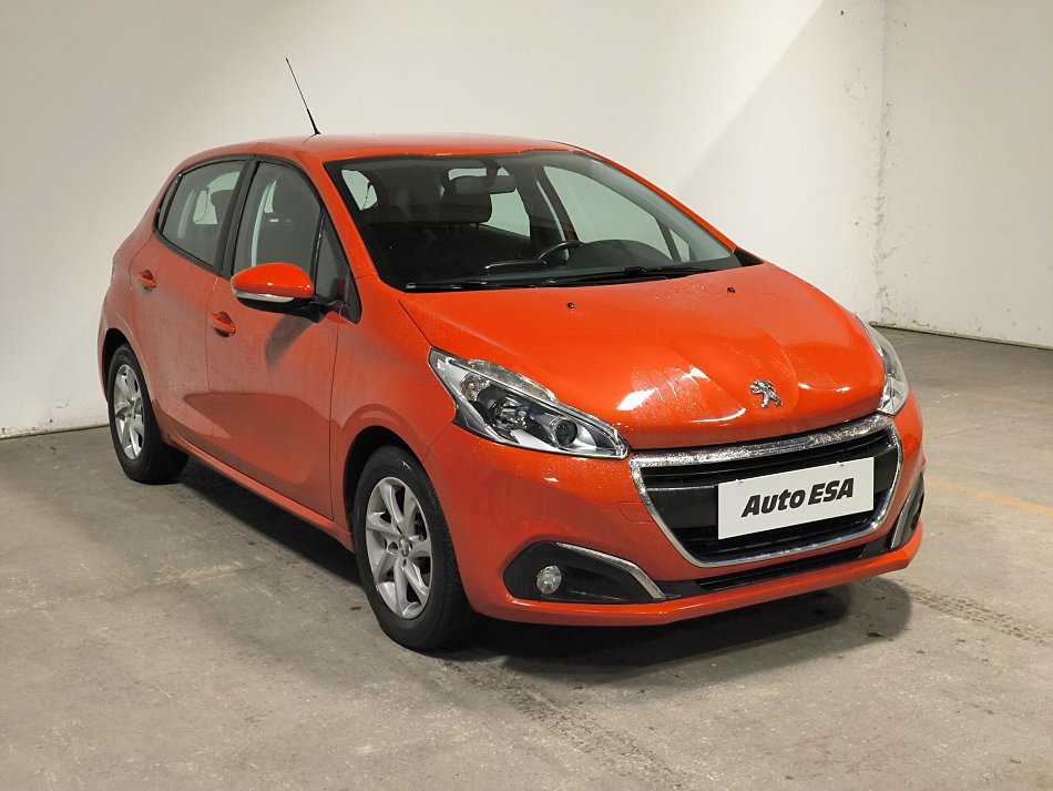 Peugeot 208 1.2PT 