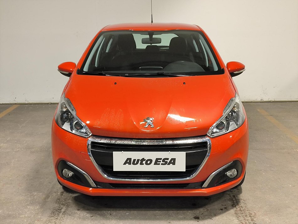 Peugeot 208 1.2PT 