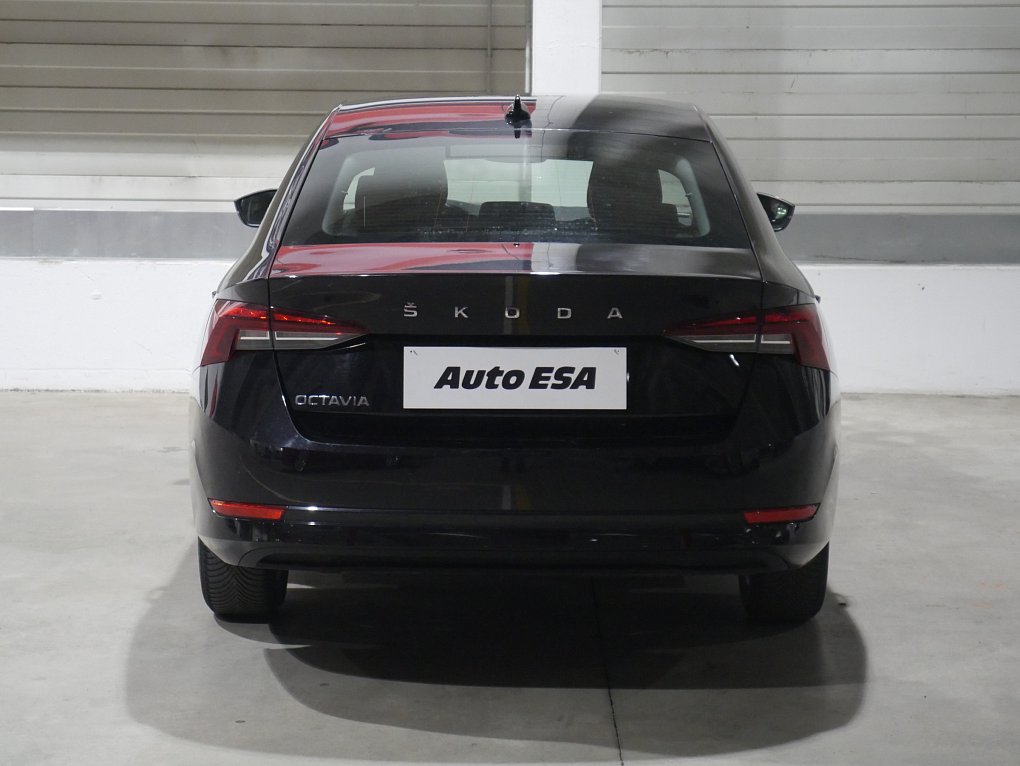 Škoda Octavia IV 2.0 TDi Active