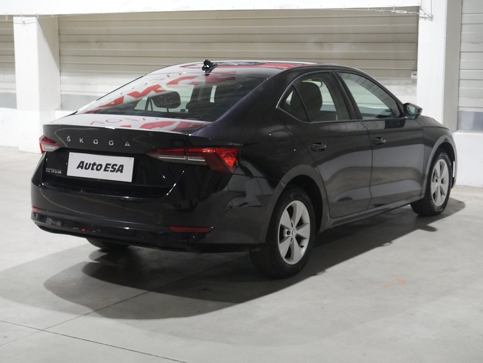 Škoda Octavia IV 2.0 TDi Active