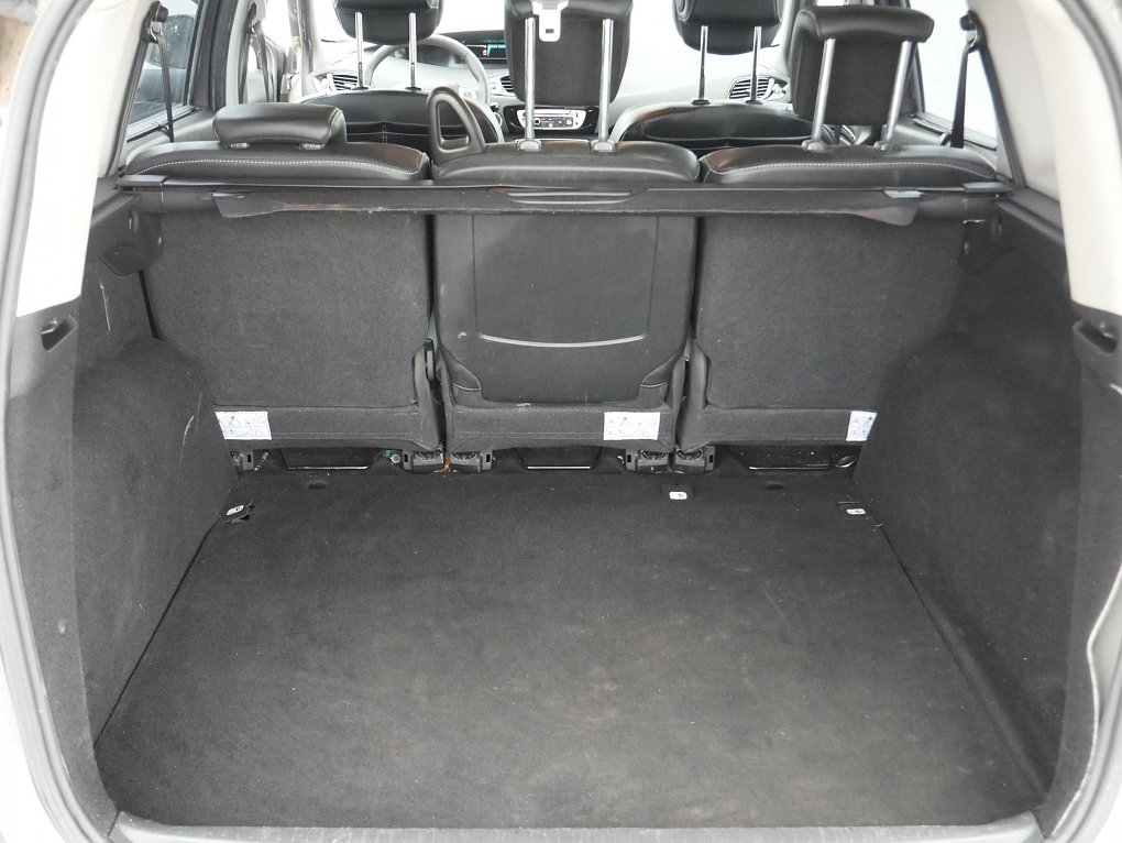 Renault Scénic 1.6 DCi 