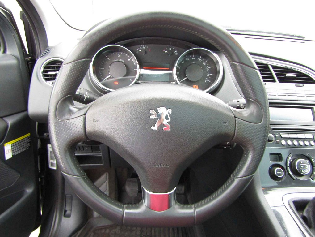 Peugeot 5008 2.0 HDi 