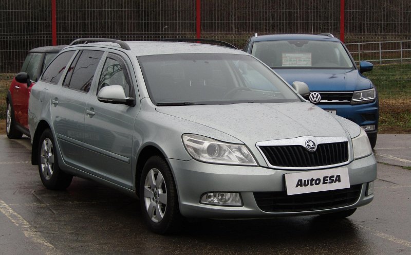 Škoda Octavia II 1.6TDi Elegance