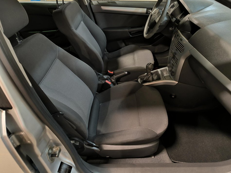 Opel Astra 1.7CDTi 