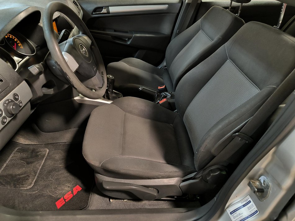 Opel Astra 1.7CDTi 