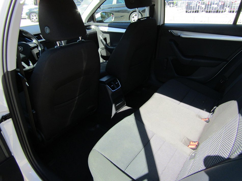 Škoda Octavia III 1.6 