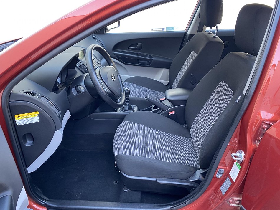 Kia Ceed 1.4 i 