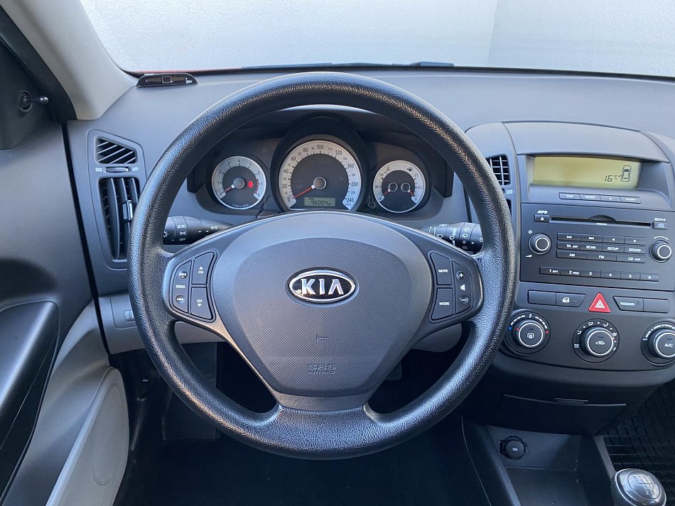 Kia Ceed 1.4 i 