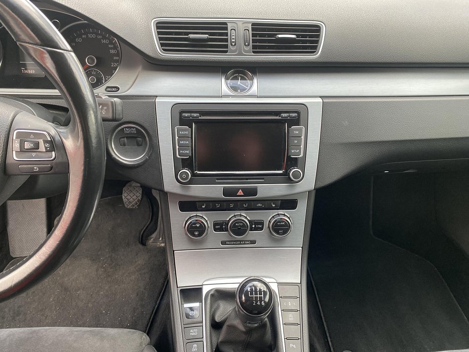 Volkswagen CC 2.0 TDi 