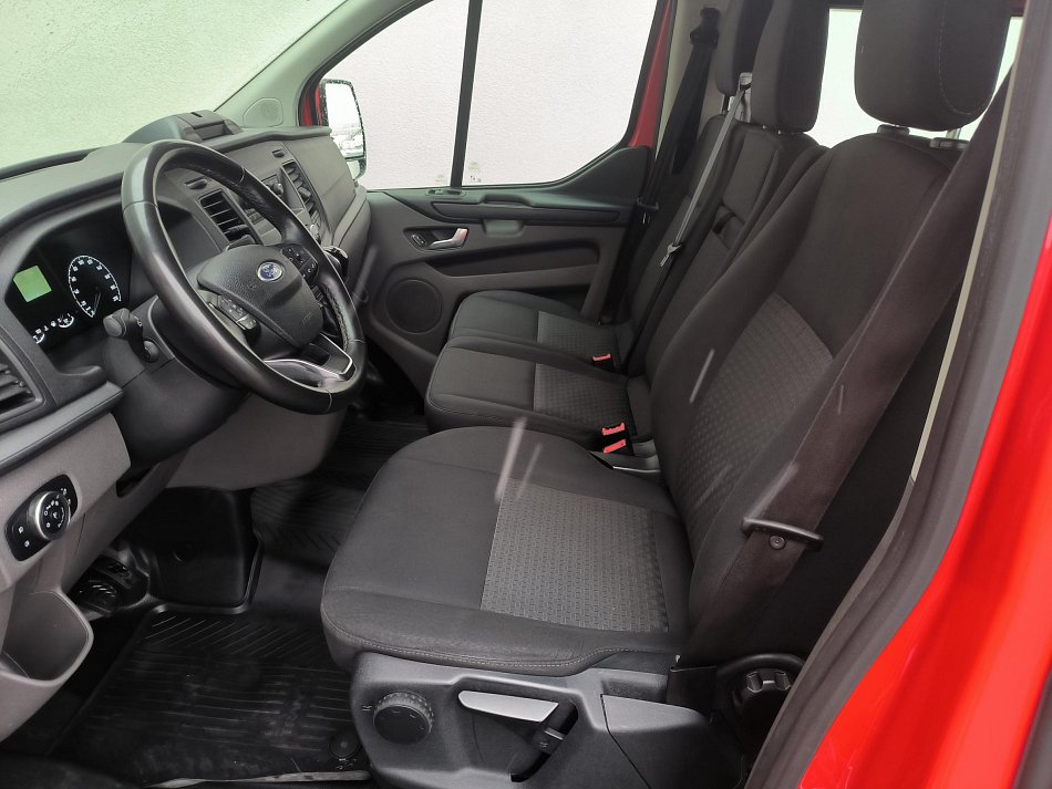 Ford Transit Custom 2.0TDCi Trend L2 6míst