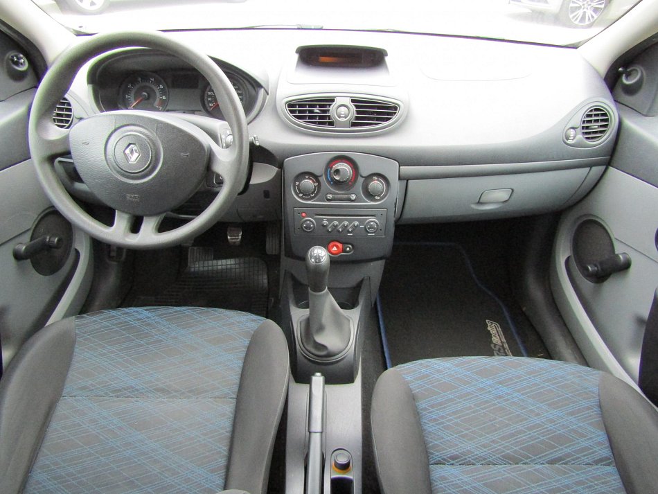 Renault Clio 1.2i 