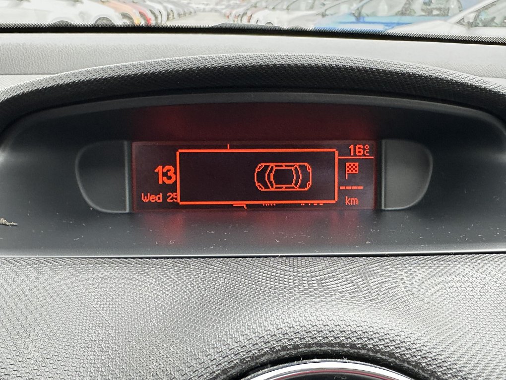 Peugeot 308 1.6 VTI 