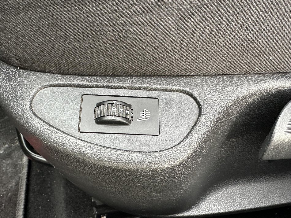 Peugeot 308 1.6 VTI 