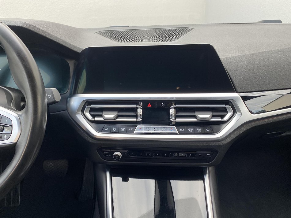 BMW Řada 3 2.0 D  320D