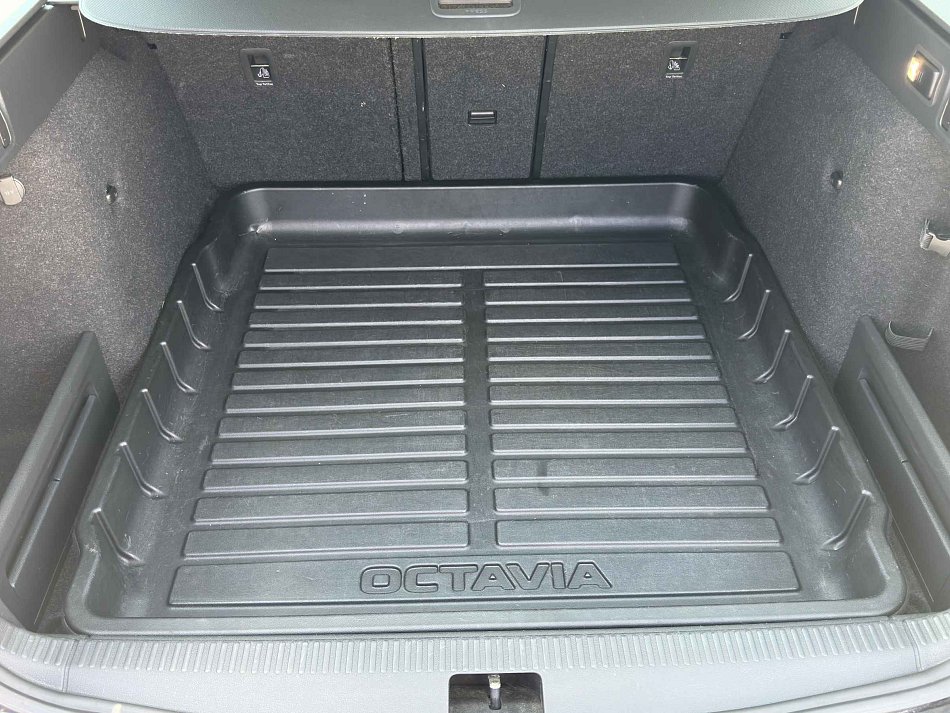 Škoda Octavia III 1.8 TSi  4x4