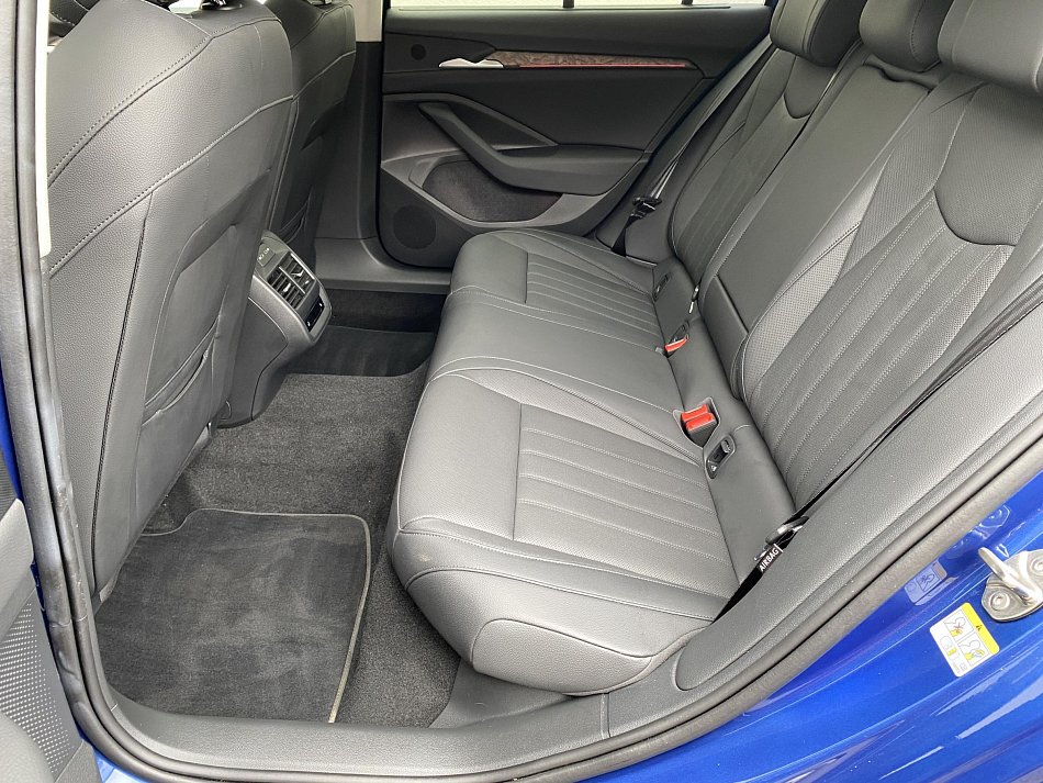 Škoda Superb IV 2.0 TDi L&K 4x4