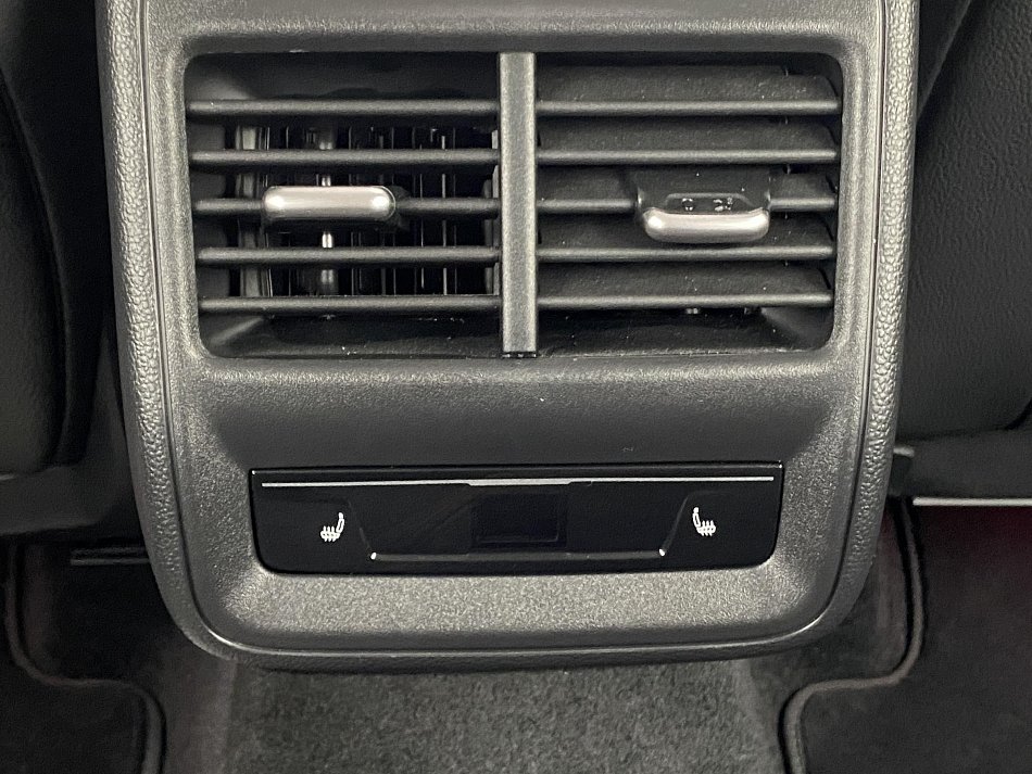 Škoda Superb IV 2.0 TDi L&K 4x4