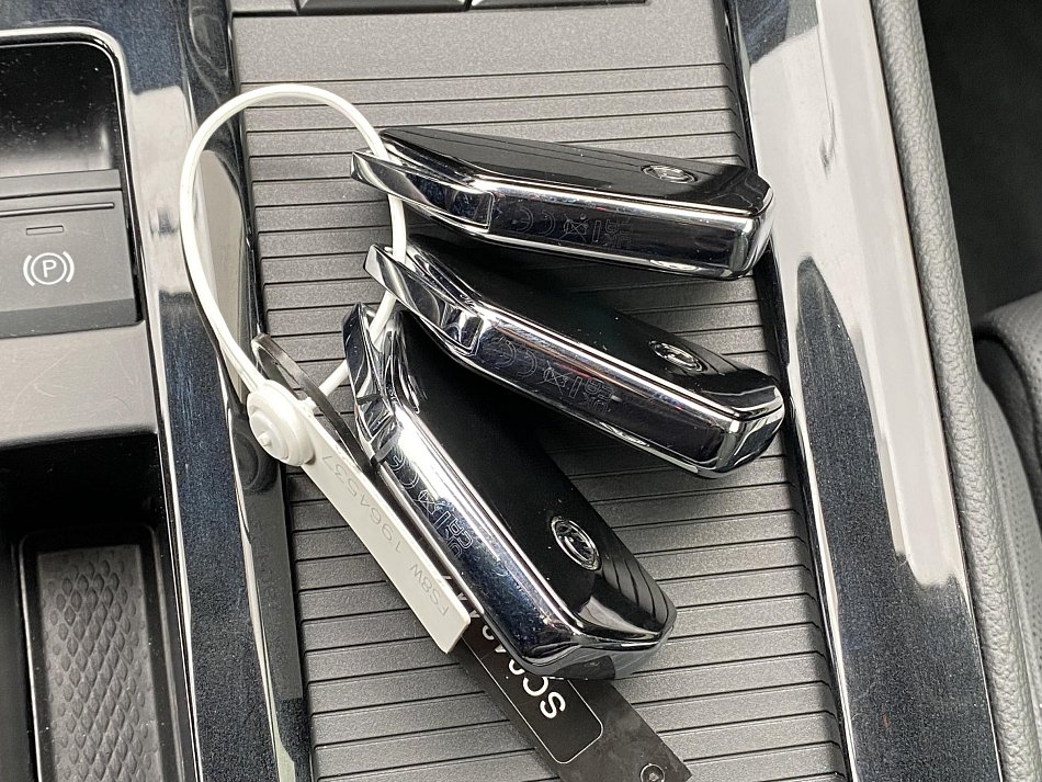 Škoda Superb IV 2.0 TDi L&K 4x4