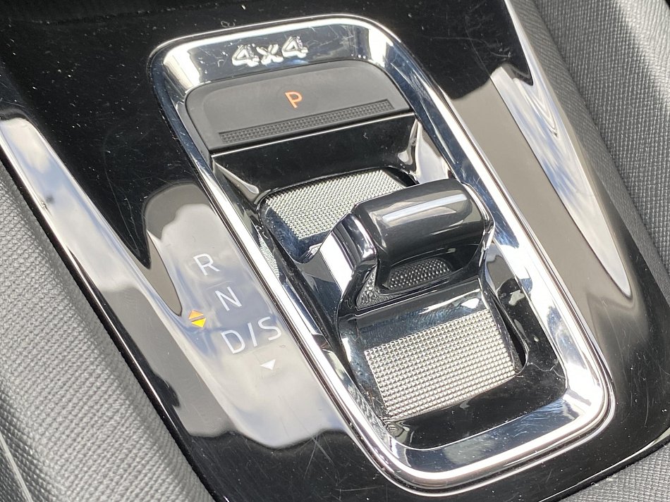 Škoda Octavia IV 2.0 TDi Ambition 4X4