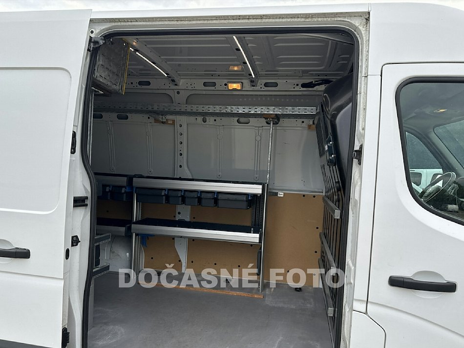 Renault Master 2.3dCi  L2H2 DÍLNA