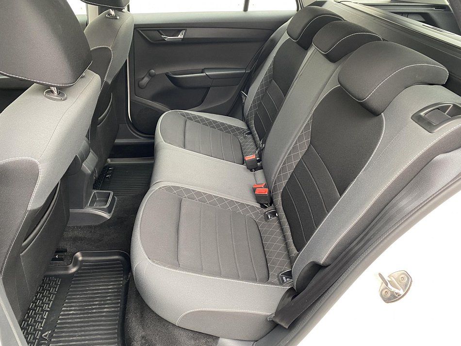 Škoda Fabia III 1.0 TSi Ambition