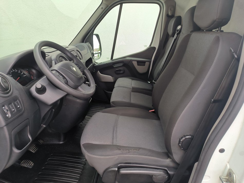 Renault Master 2.3dCi  L2H2 DÍLNA