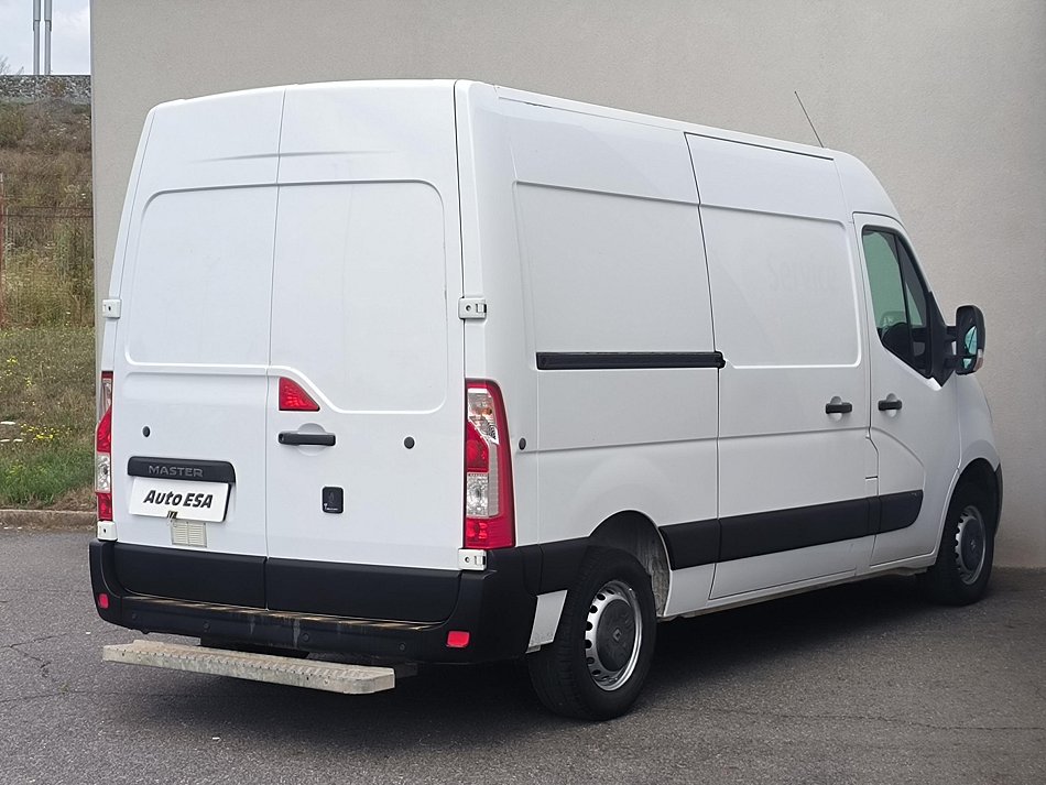 Renault Master 2.3dCi  L2H2 DÍLNA